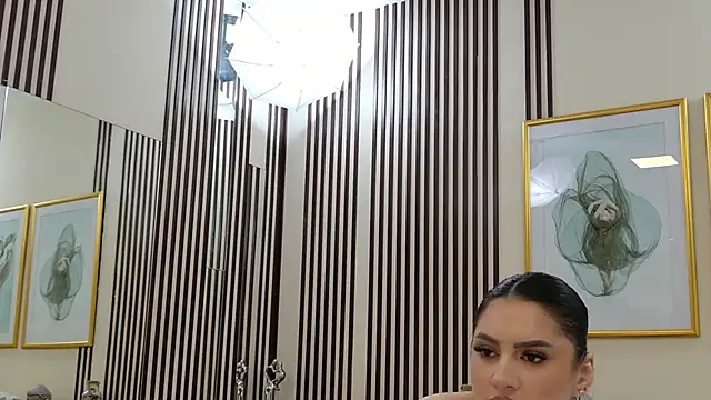 NicolePalm online show from February 2026 04:23:01 AM