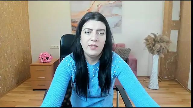 Erin Morales online show from March 2026 08:10:02 AM