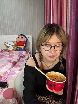 Snapshot of A-cola chatting on July 2026 06:46:02 AM A-cola online show from July 2026 06:46:02 AM