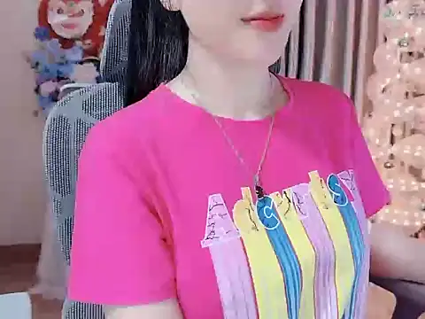 Agnelyn    online show from April 2026 02:12:02 PM