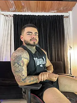 Benjii Carter1 online show from March 2026 03:12:01 AM