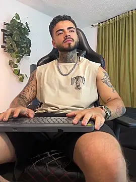Benjii Carter1 online show from June 2026 09:05:01 PM