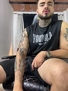 Benjii Carter1 online show from May 2026 02:26:01 AM