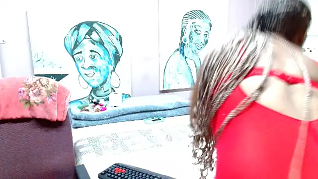 TyraHotxxx online show from April 2026 05:42:01 AM