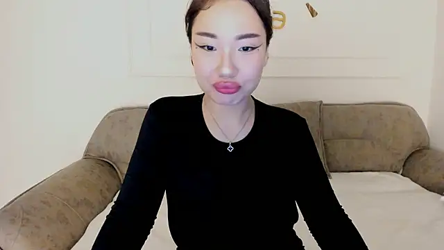 sexaxion lee online show from March 2026 05:50:01 PM