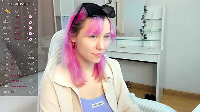 EmilyTrase online show from May 2026 01:56:02 AM