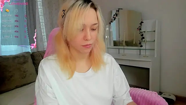EmilyTrase online show from May 2026 01:09:01 AM