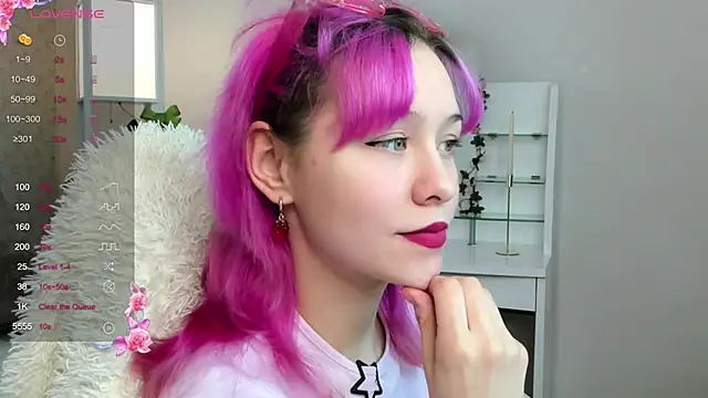 EmilyTrase online show from May 2026 01:14:02 AM