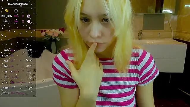 EmilyTrase online show from March 2026 01:12:01 AM