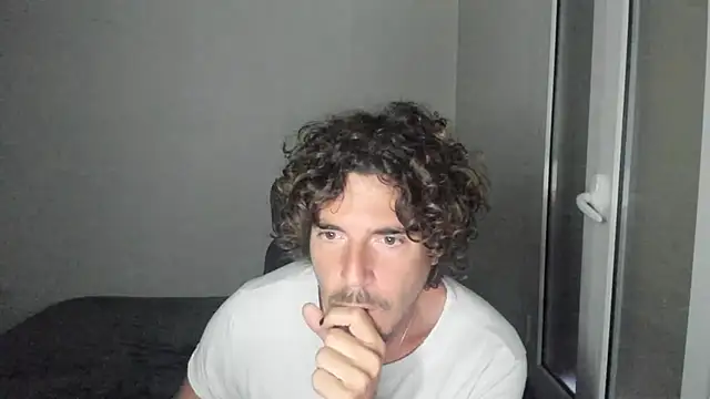 joaquin420 hot online show from April 2026 05:33:02 AM