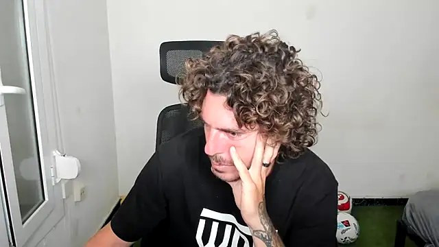 joaquin420 hot online show from May 2026 05:38:02 AM