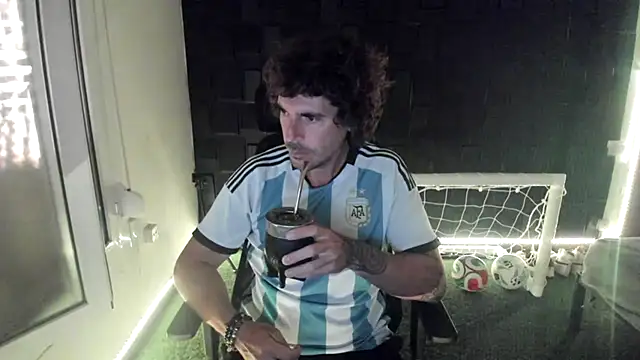 joaquin420 hot online show from June 2026 06:18:02 PM
