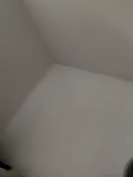 Julia2027 online show from March 2026 07:03:02 PM