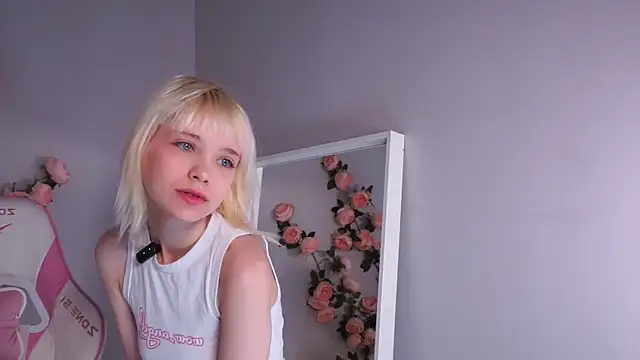 Snapshot of wow_angel chatting on July 2026 05:58:02 AM wow angel online show from July 2026 05:58:02 AM