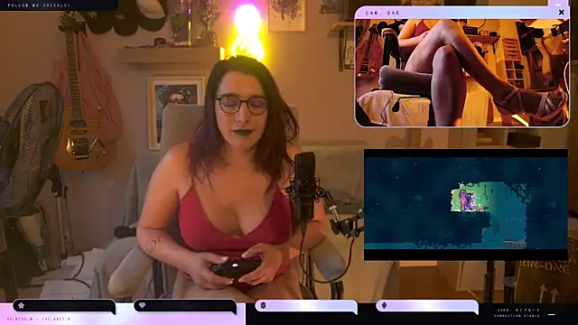 Snapshot of thea_cake chatting on May 2026 06:55:02 PM thea cake online show from May 2026 06:55:02 PM