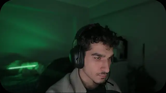 enesbabakral online show from February 2026 01:37:01 AM