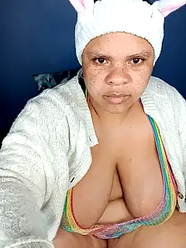 Sweet-Bella17 online show from July 2026 06:20:01 PM