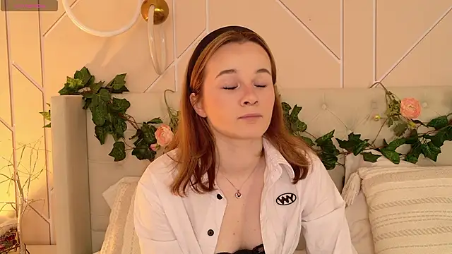 Abigail Forland online show from March 2026 05:02:02 AM