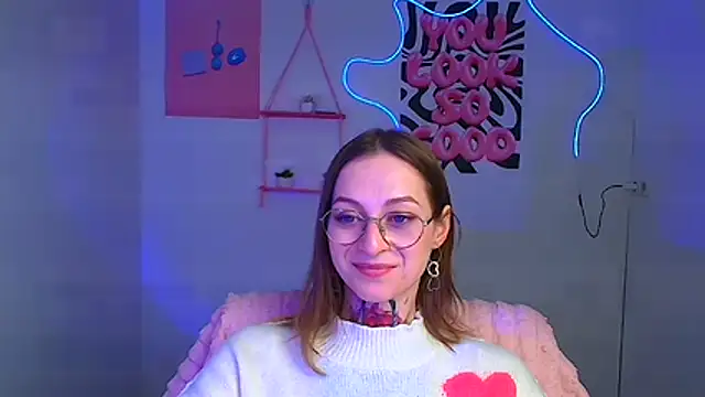 Esmi Winter online show from February 2026 06:27:01 AM