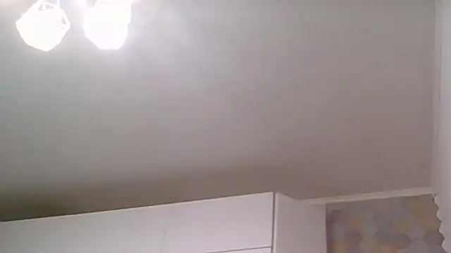 Clover Shine online show from April 2026 08:17:01 AM