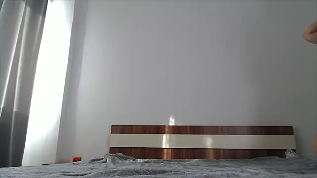 JulyaMark online show from February 2026 07:30:02 AM