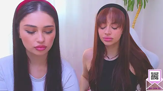 Sofia Plump online show from April 2026 11:06:01 AM