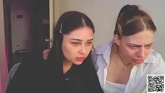 Sofia Plump online show from April 2026 09:10:01 AM