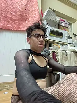 Femboysissy1919 online show from April 2026 09:39:33 PM