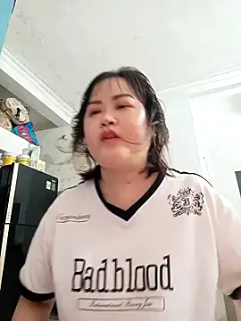 Kee-kimlee online show from April 2026 01:56:02 AM