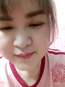 Kee-kimlee online show from February 2026 02:21:01 AM