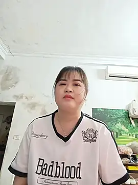Kee-kimlee online show from May 2026 06:31:02 PM