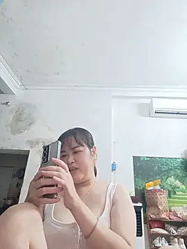 Kee-kimlee online show from May 2026 12:43:01 AM