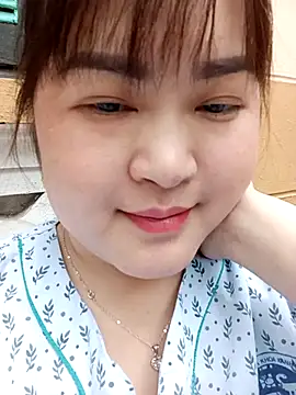 Kee-kimlee online show from May 2026 03:32:01 AM