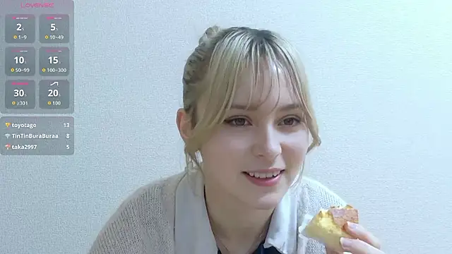 Snapshot of e_ri_ka93 chatting on May 2026 01:15:01 PM e ri ka93 online show from May 2026 01:15:01 PM