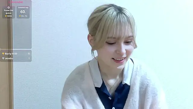 Snapshot of e_ri_ka93 chatting on April 2026 09:49:01 AM e ri ka93 online show from April 2026 09:49:01 AM