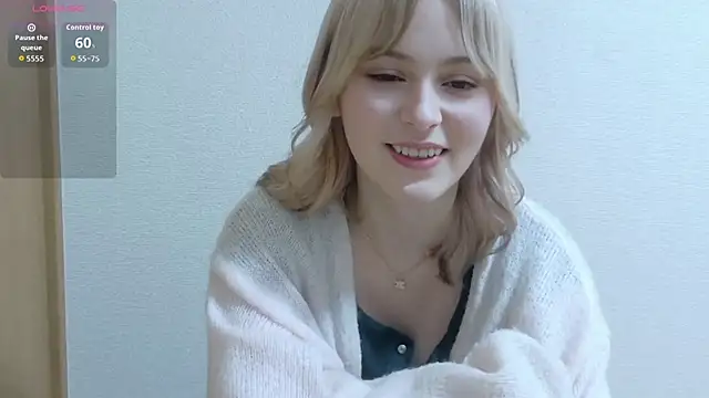 Snapshot of e_ri_ka93 chatting on May 2026 10:22:01 AM e ri ka93 online show from May 2026 10:22:01 AM