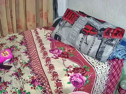 Snapshot of BlackBeauty2002 chatting on February 2026 08:29:01 PM BlackBeauty2002 online show from February 2026 08:29:01 PM