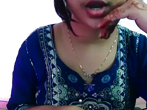 Snapshot of AnshikaBloom98 chatting on March 2026 06:25:01 PM AnshikaBloom98 online show from March 2026 06:25:01 PM