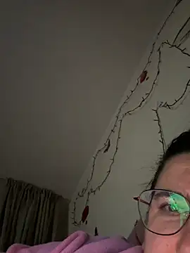 Snapshot of Sony28v chatting on February 2026 06:52:01 PM Sony28v online show from February 2026 06:52:01 PM