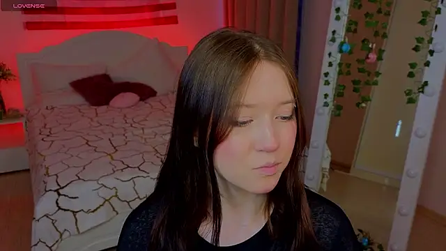 MmollyMay online show from March 2026 10:17:01 AM