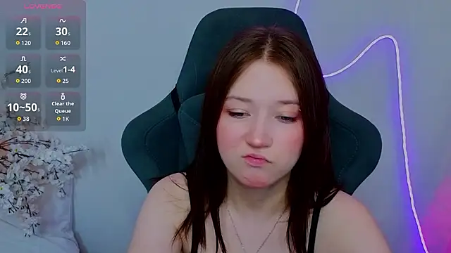 MmollyMay online show from March 2026 11:24:01 AM