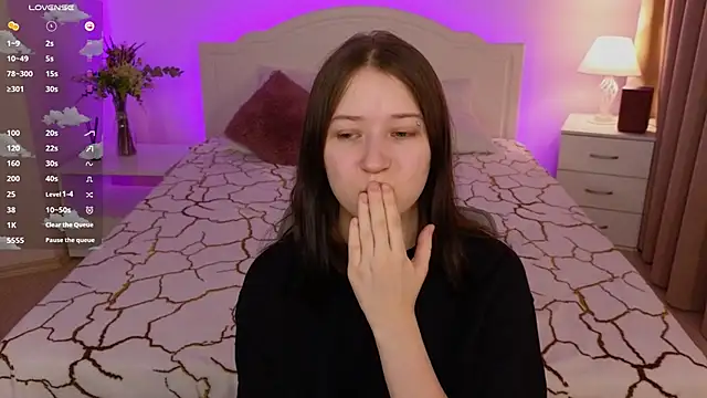 MmollyMay online show from February 2026 09:33:02 AM