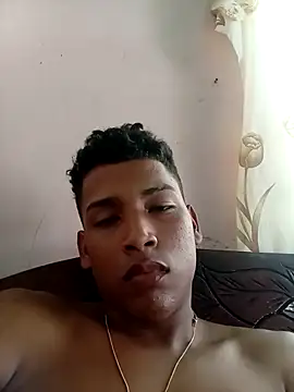 Snapshot of Xavier_xxhot chatting on February 2026 03:55:01 PM Xavier xxhot online show from February 2026 03:55:01 PM