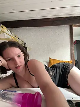 Mis-Elisa96 online show from May 2026 07:36:02 AM