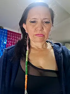 Alexamontiel  online show from April 2026 04:30:01 PM