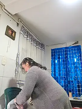 Snapshot of Alexamontiel_ chatting on February 2026 10:22:02 PM Alexamontiel online show from February 2026 10:22:02 PM