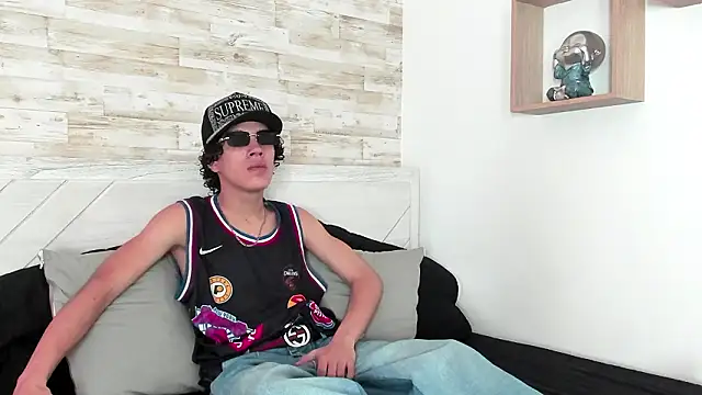 Jordi Cooper online show from February 2026 04:03:02 AM