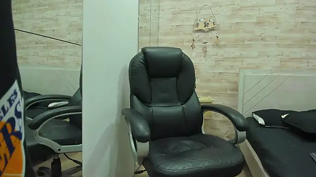 Jordi Cooper online show from February 2026 07:36:01 PM