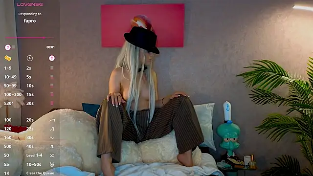 Sonya-Love online show from May 2026 01:57:16 AM