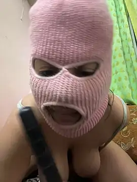 Snapshot of faettaa chatting on February 2026 08:33:02 PM faettaa online show from February 2026 08:33:02 PM